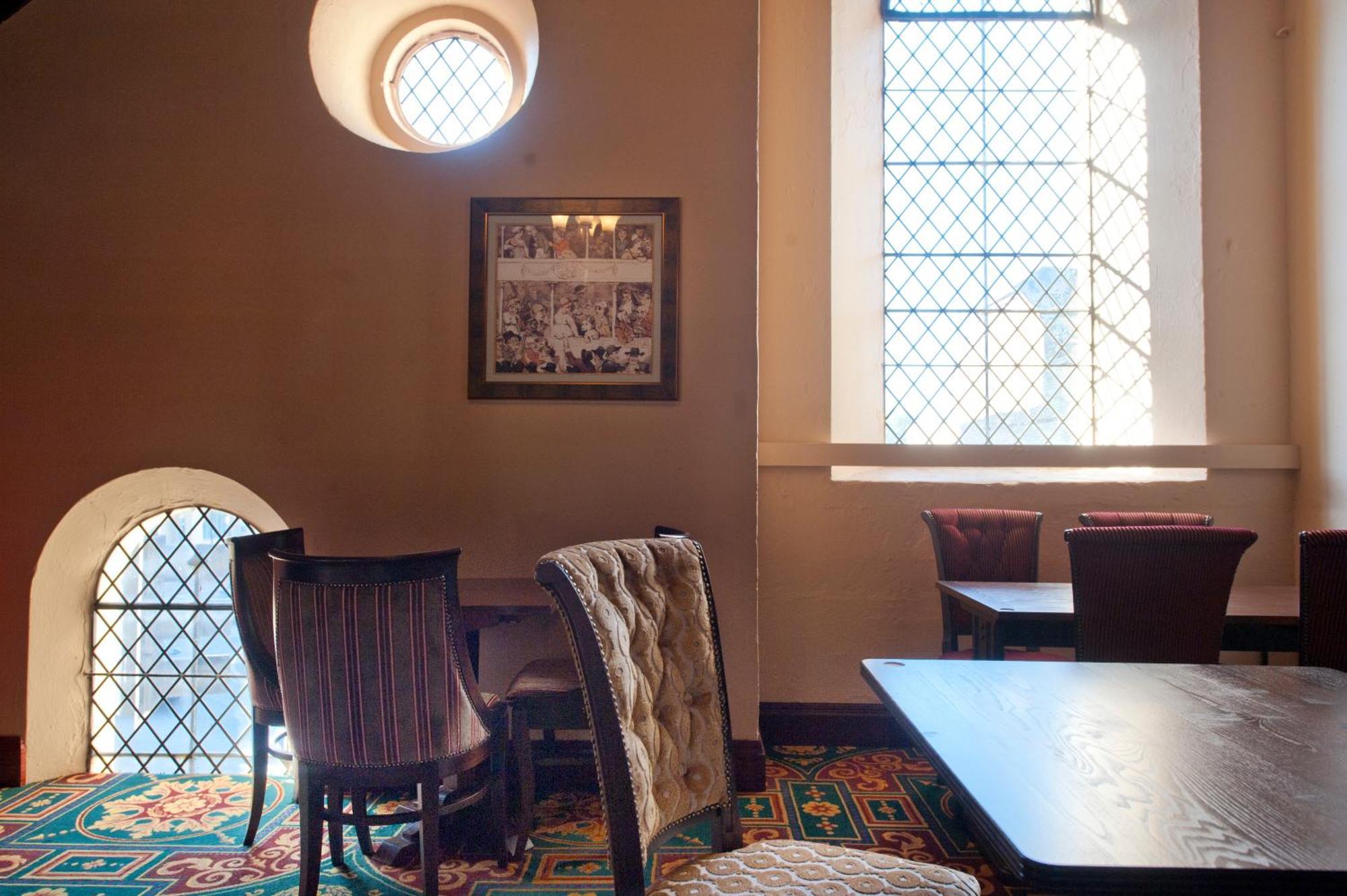 Sandford House Hotel Wetherspoon ฮันติงตัน ภายนอก รูปภาพ