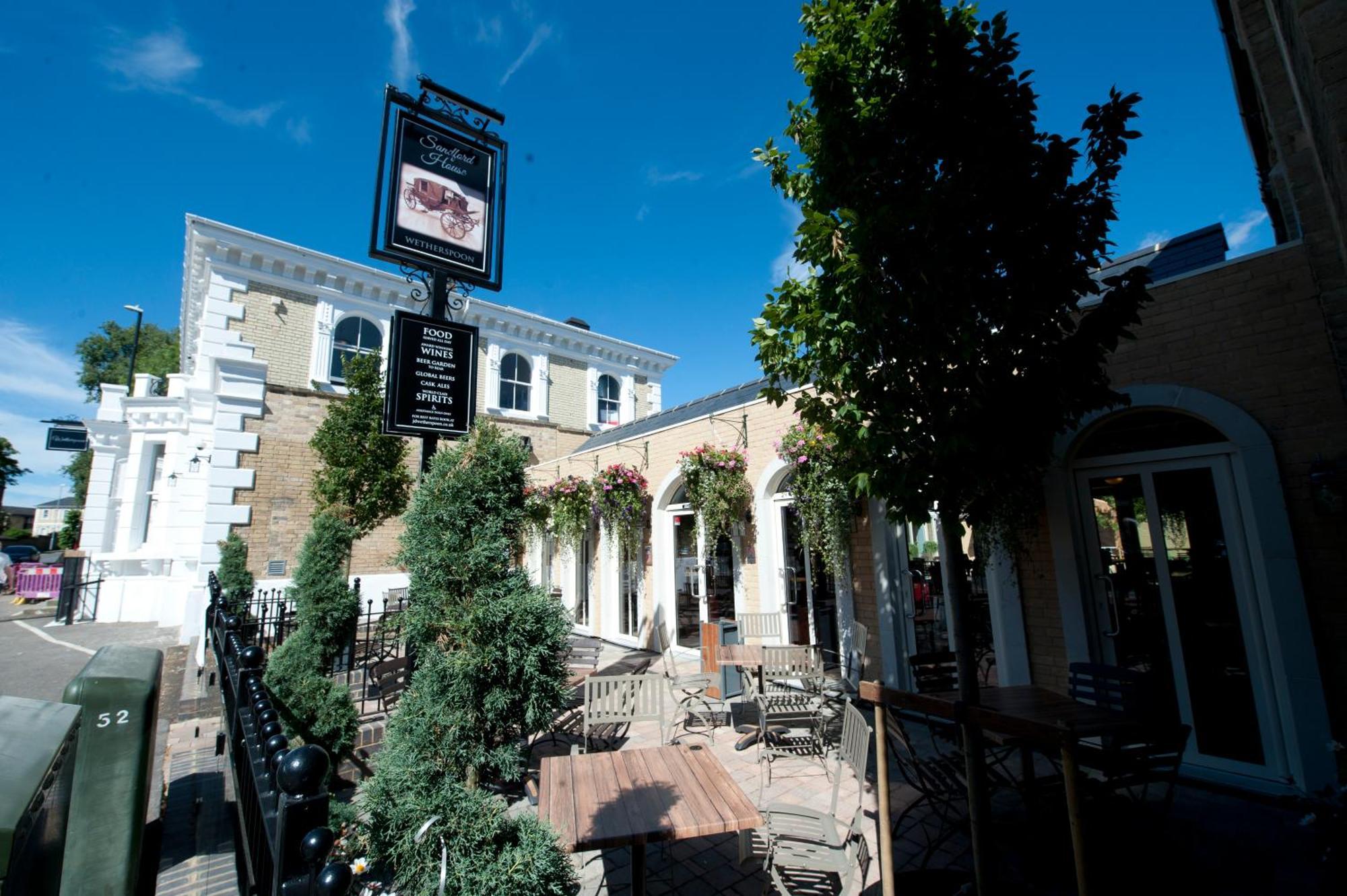 Sandford House Hotel Wetherspoon ฮันติงตัน ภายนอก รูปภาพ