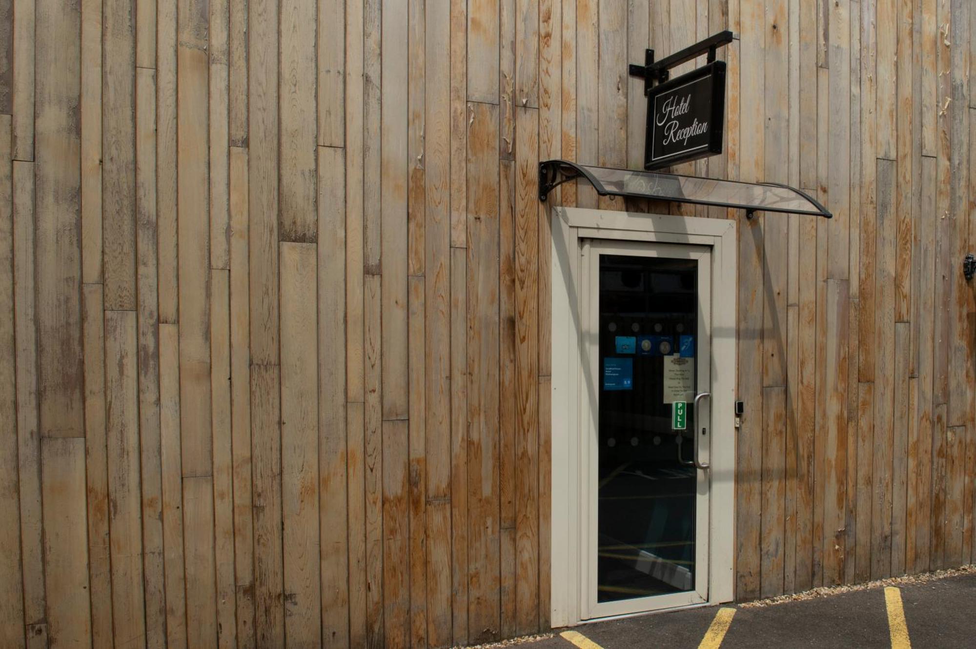 Sandford House Hotel Wetherspoon ฮันติงตัน ภายนอก รูปภาพ