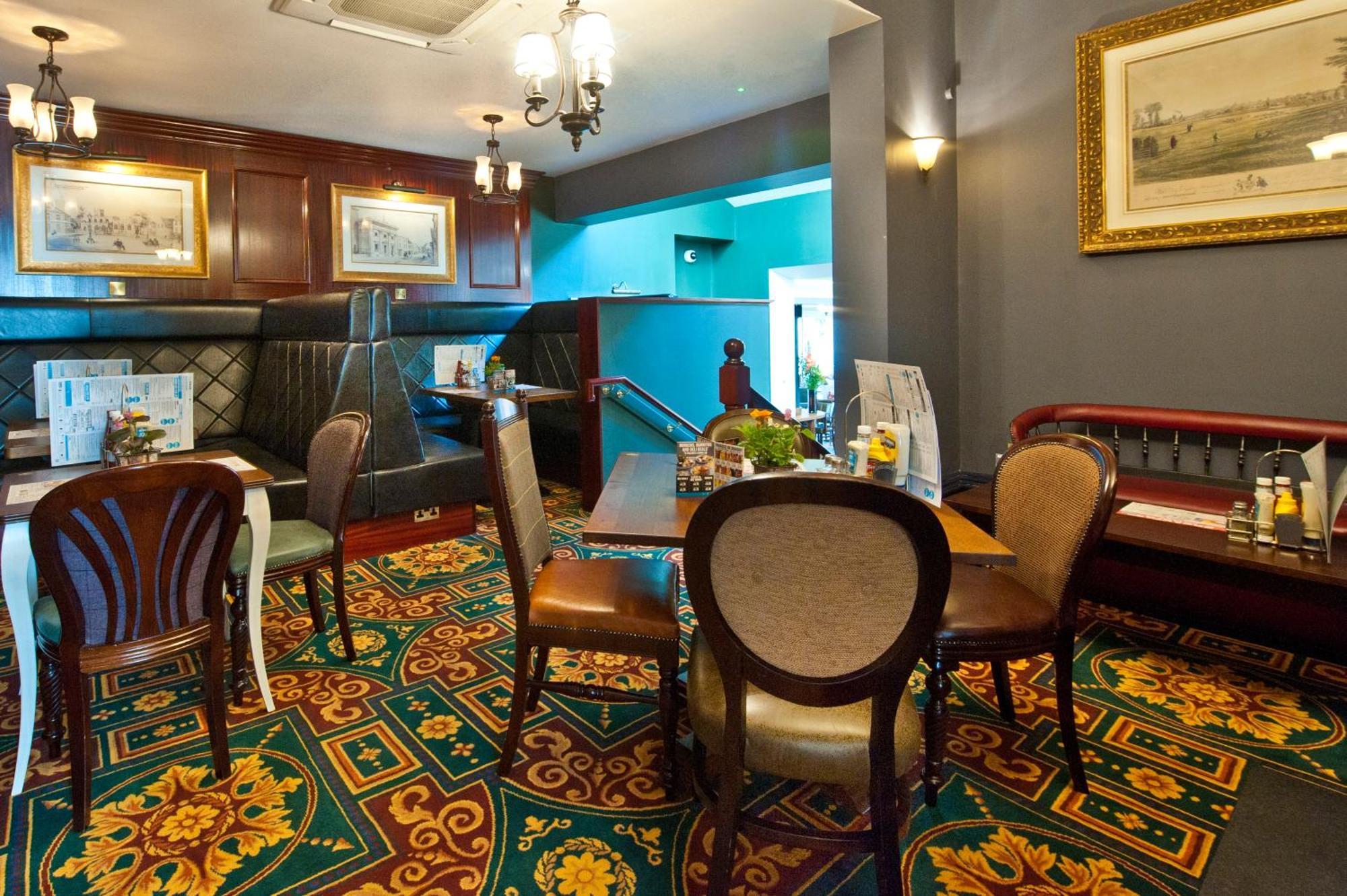 Sandford House Hotel Wetherspoon ฮันติงตัน ภายนอก รูปภาพ
