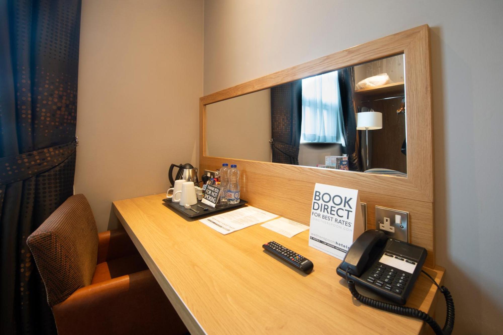 Sandford House Hotel Wetherspoon ฮันติงตัน ภายนอก รูปภาพ
